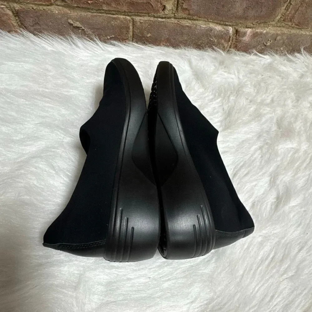 Ecco Women’s Black Danish Design Soft Comfort Wedge Shoe Size 39
